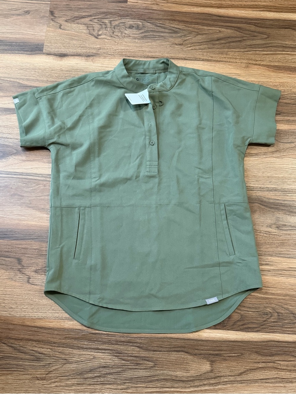 FIGS Olive Green Medical Scrub Top NWT